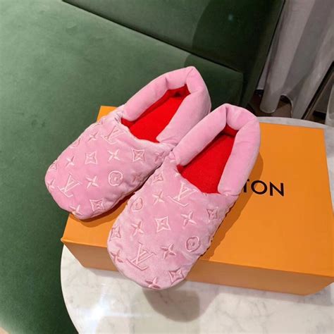 lv slippers fluffy|louis vuitton slippers female.